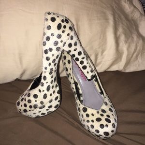 Pink and Pepper polka dot heels